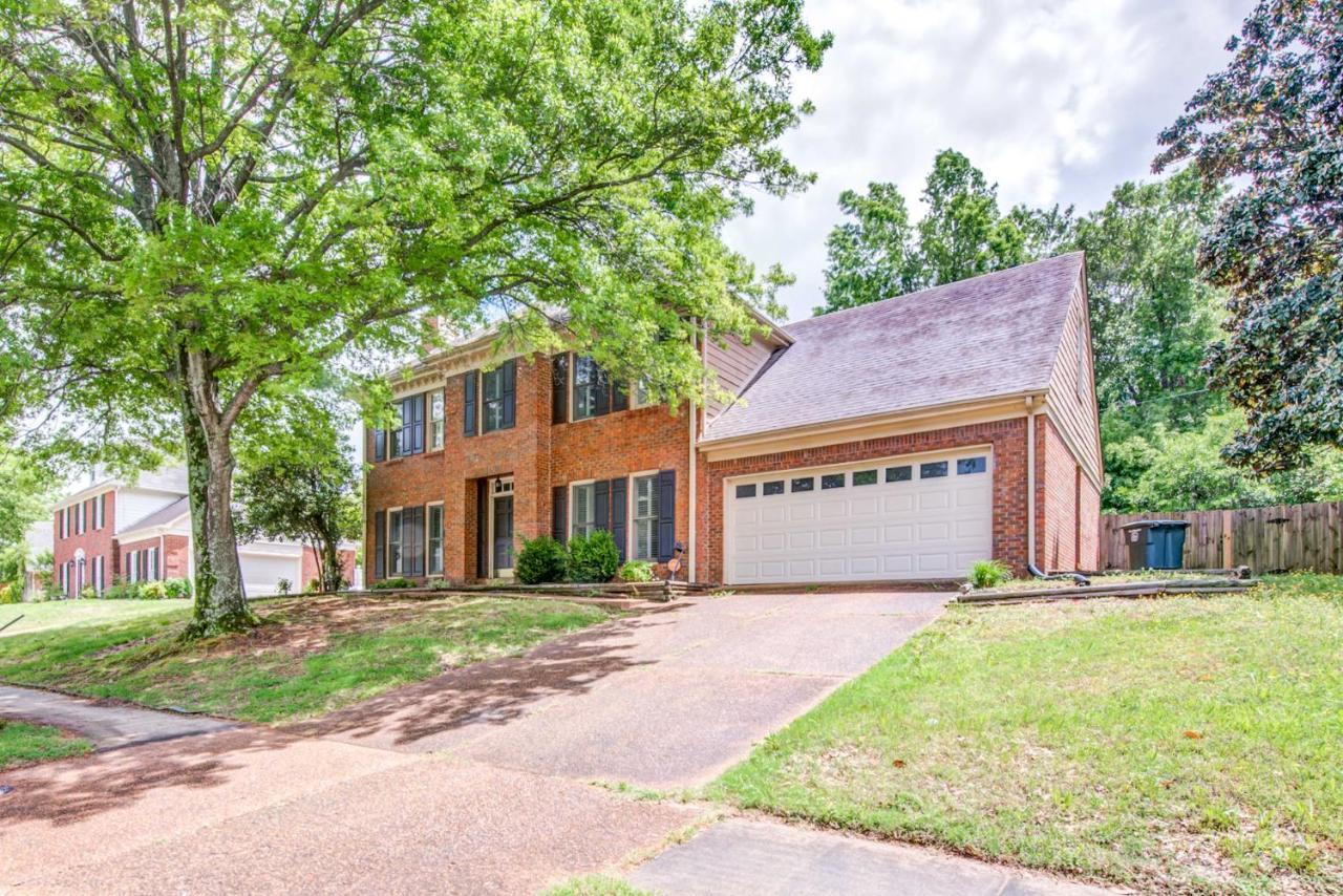Cozy In Cordova-- Close To I-40 Holiday home *