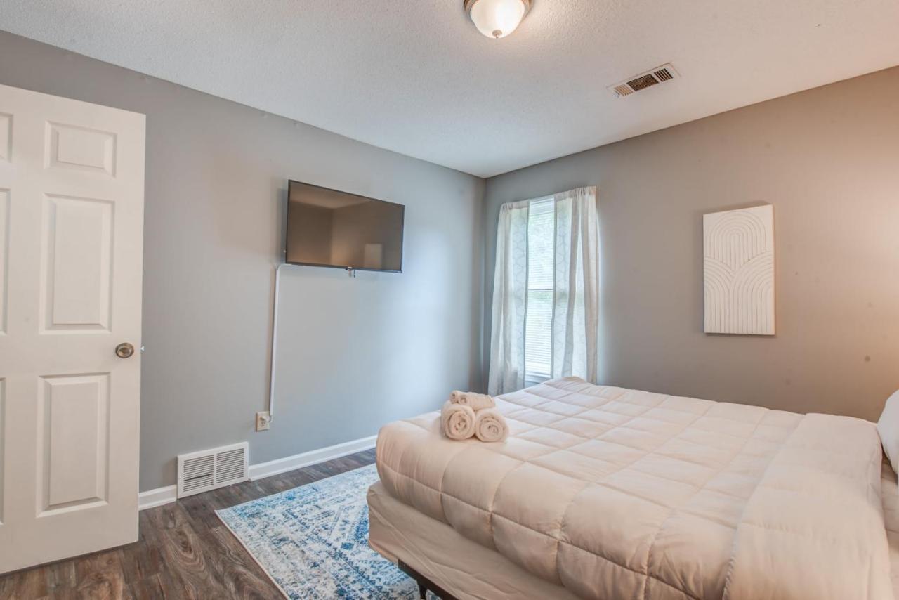 Cozy In Cordova-- Close To I-40 Holiday home Memphis