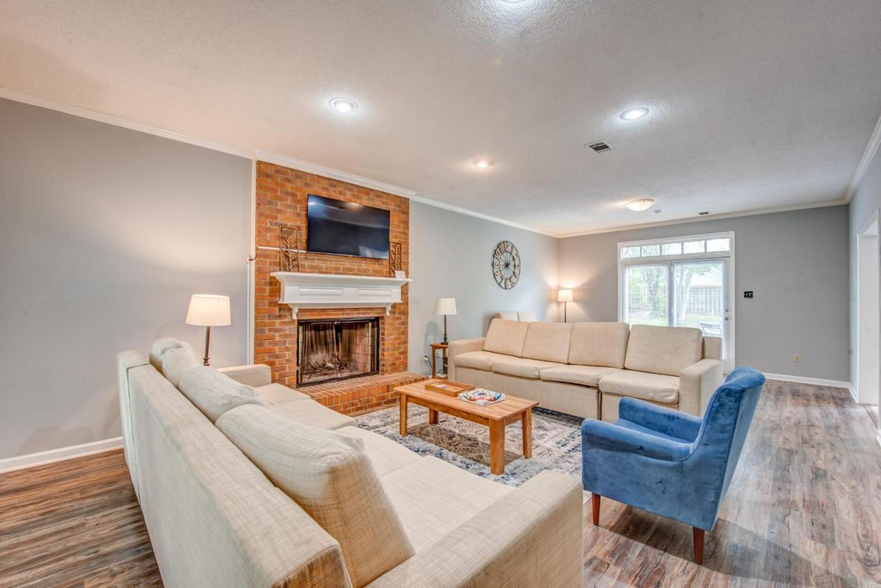 Holiday home Cozy In Cordova-- Close To I-40 *